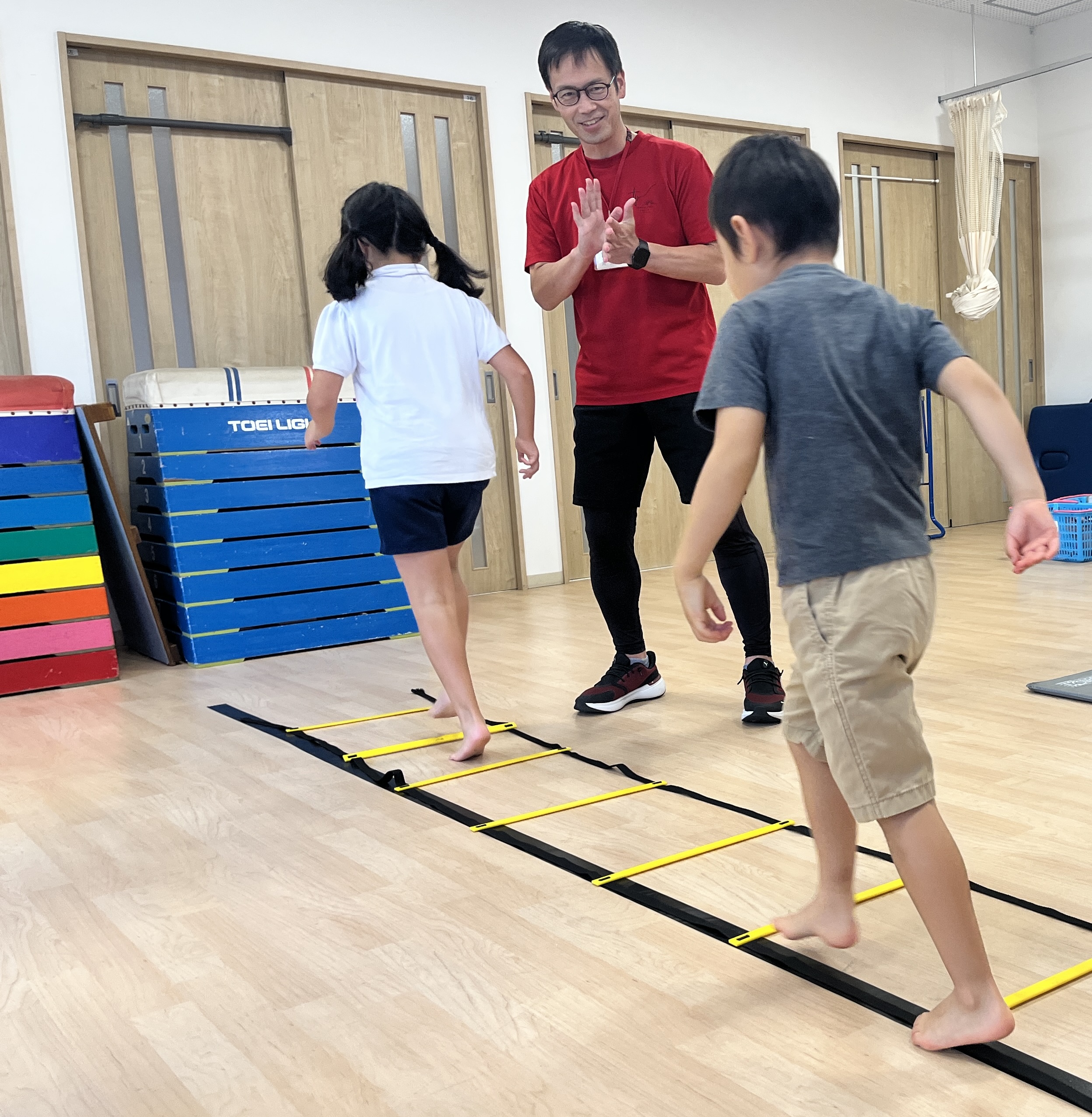 走って跳んで　知る！できる！ ～空手の動き×マット運動で【やれちゃう気】の種をまきます～